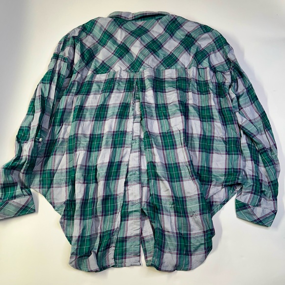 The Laundry Room Green Plaid Flannel Long Sleeve Top with Open Back Detail - Picture 7 of 9